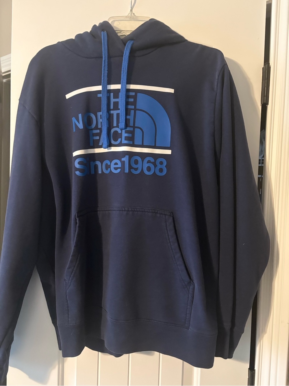 The North Face Men's Dark Navy & Blue Logo Pullover Hoodie